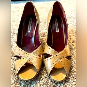 Tan Manolo Blahnik heels